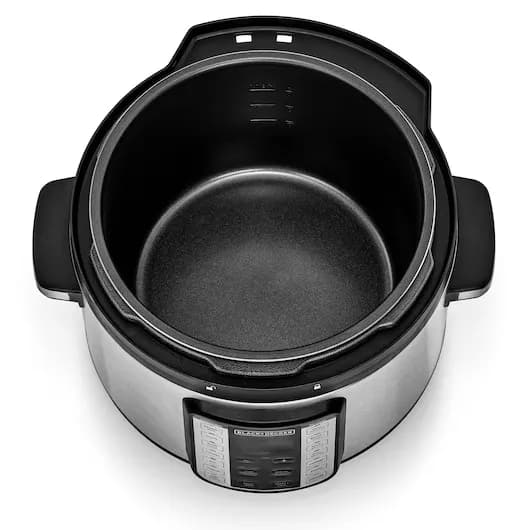 Black+Decker 10 L Electric Pressure Cooker image 4 of 6